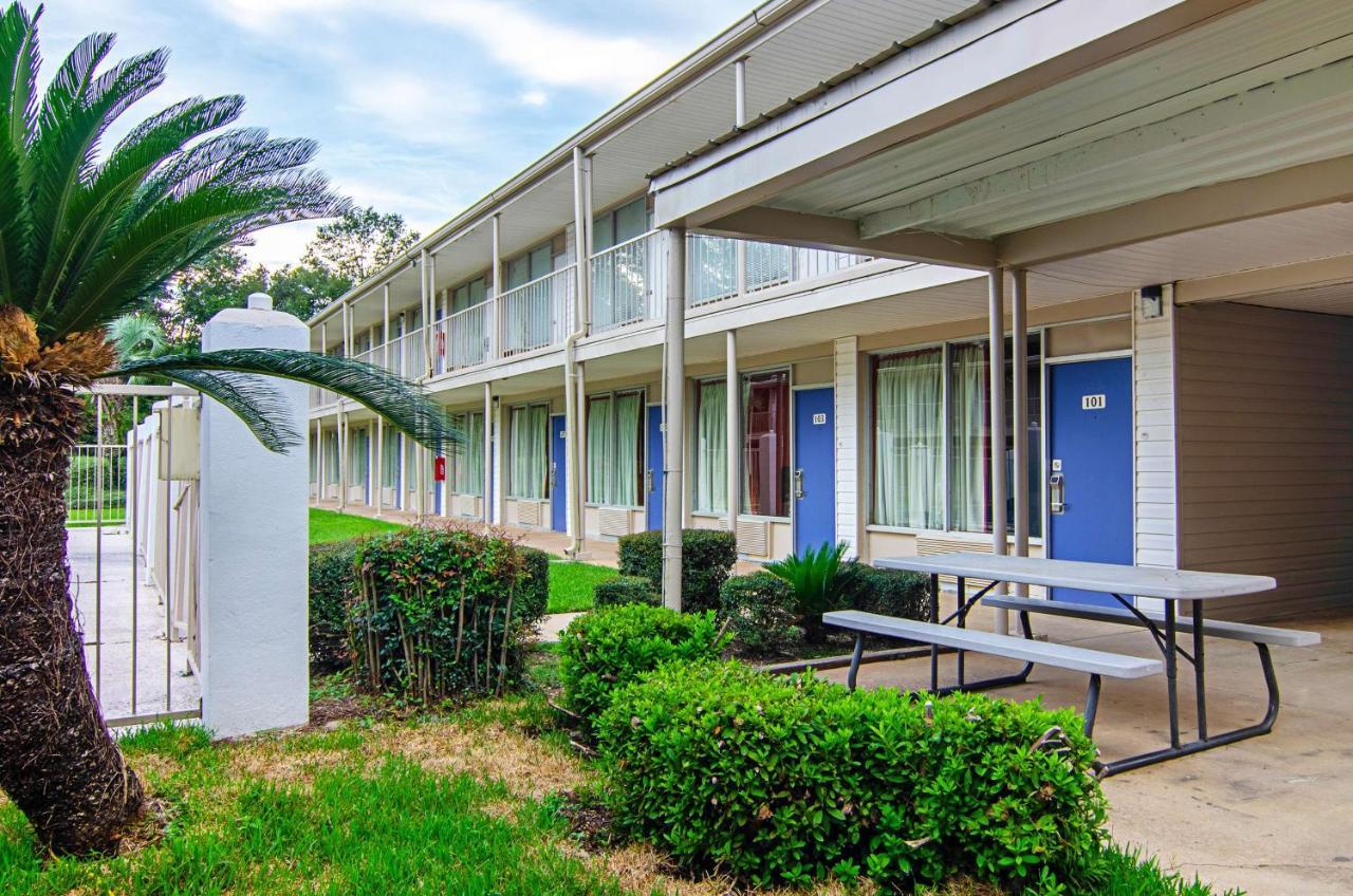 Motel 6-Bay Minette, Al Eksteriør bilde